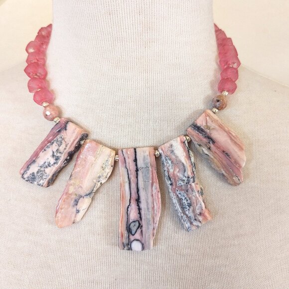 Boho Blush Pink Opal & Coral Pink Recycled Glass Chunky Bib Statement Necklace - Picture 1 of 3